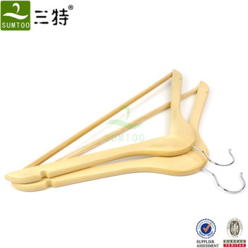 Wholesale New Style Wall Wood Clothes Hangers , Wooden Hanger for Clothes